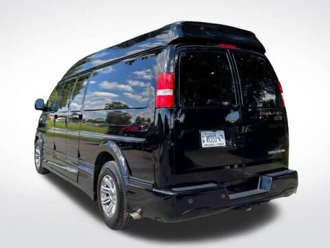 2020 Chevrolet Express 2500