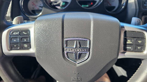 2013 Dodge Challenger SXT Plus