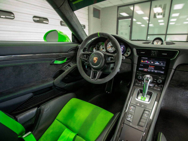 2019 Porsche 911 GT3 RS