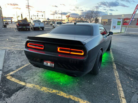 2015 Dodge Challenger SRT Hellcat