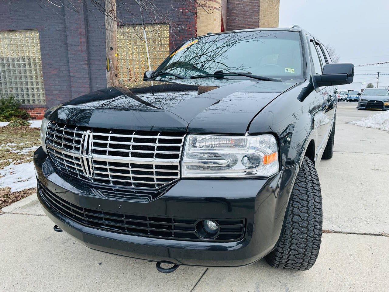 2013 Lincoln Navigator for sale at American Dream Motors in Winchester, VA