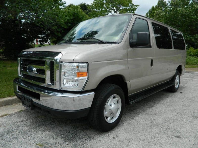 2008 Ford E-Series E-350 SD XLT