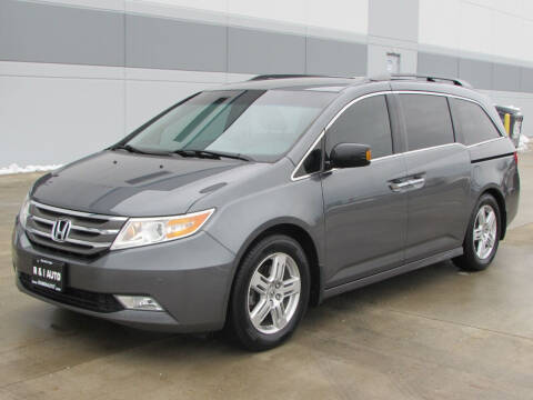 2011 Honda Odyssey for sale at R & I Auto in Lake Bluff IL