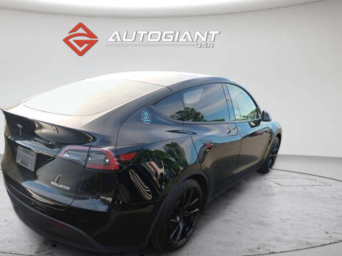 2023 Tesla Model Y Performance