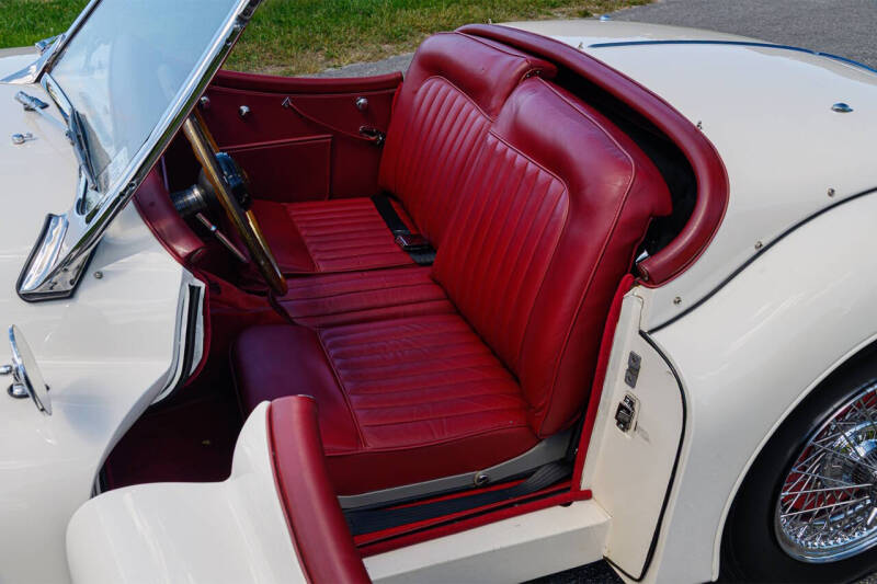 1956 Jaguar XK140 SE