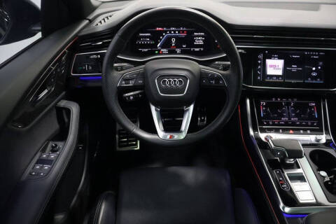 2023 Audi SQ8 4.0T quattro Premium Plus