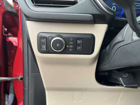 2020 Ford Escape Hybrid Titanium