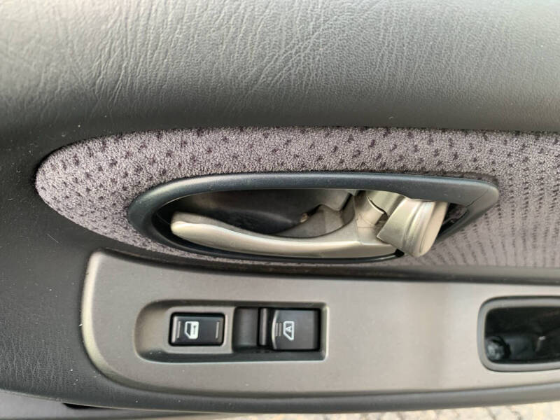 2003 Nissan Maxima SE