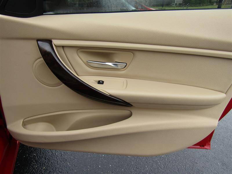 2014 BMW 3 Series 328i