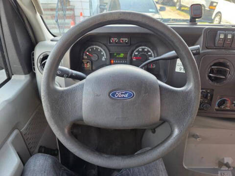 2017 Ford E-Series