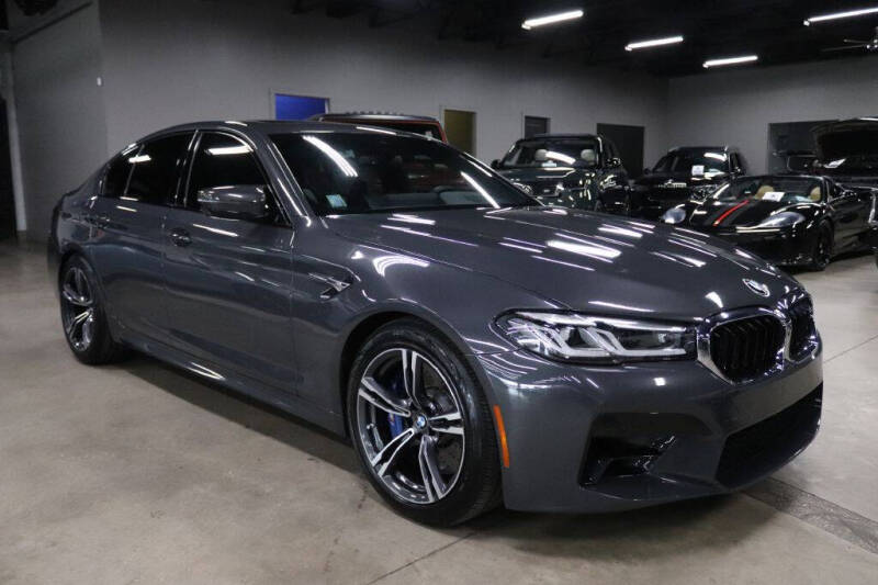 2022 BMW M5