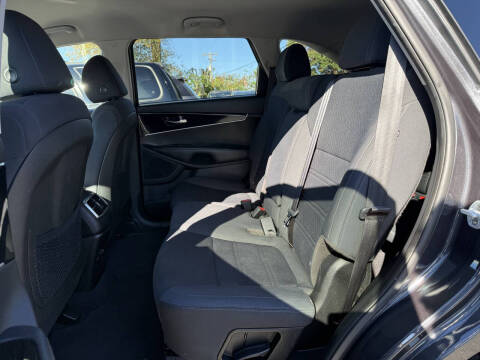 2019 Kia Sorento LX V6