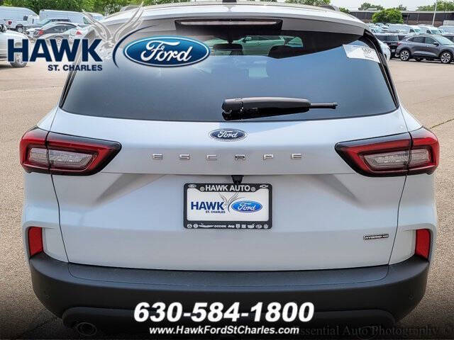 2025 Ford Escape Hybrid ST-Line Select