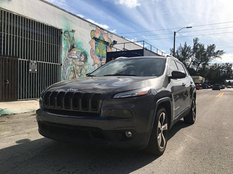 2016 Jeep Cherokee Latitude 75th Anniversary