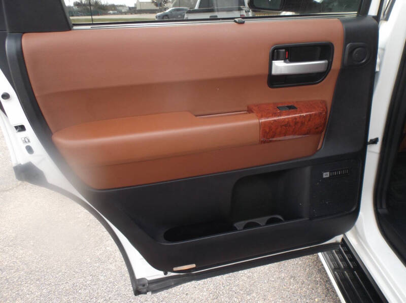 2019 Toyota Sequoia Platinum