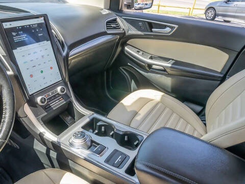 2022 Ford Edge