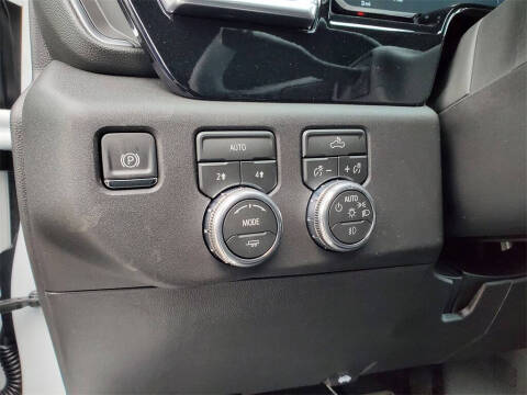 2026 GMC Sierra 1500 Elevation Standard