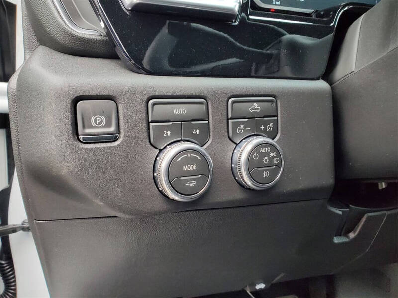 2026 GMC Sierra 1500 Elevation Standard