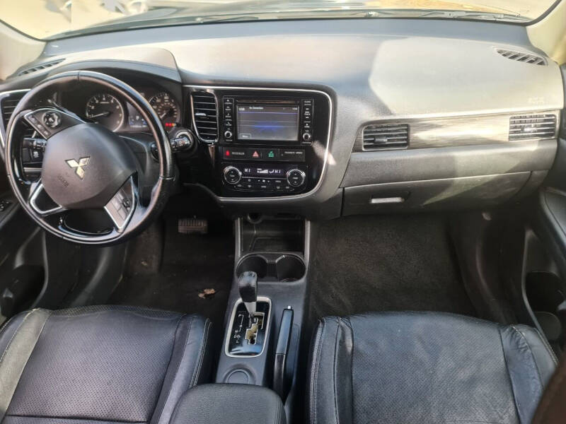 2016 Mitsubishi Outlander SEL
