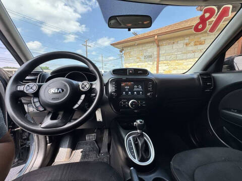 2018 Kia Soul +