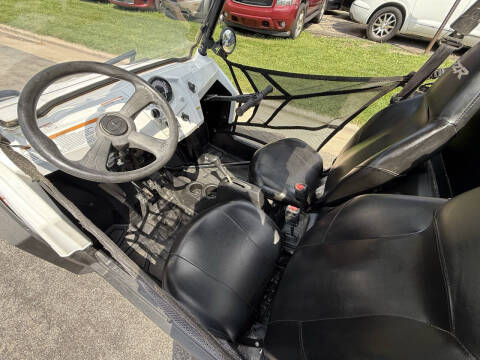 2015 Polaris razor 570