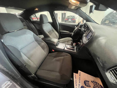 2016 Dodge Charger SE