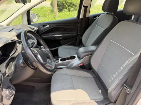 2013 Ford C-MAX Hybrid SE