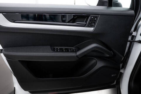 2024 Porsche Cayenne