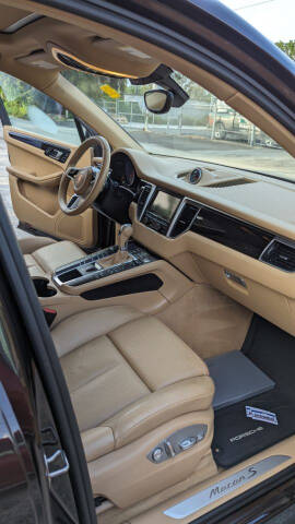 2015 Porsche Macan S