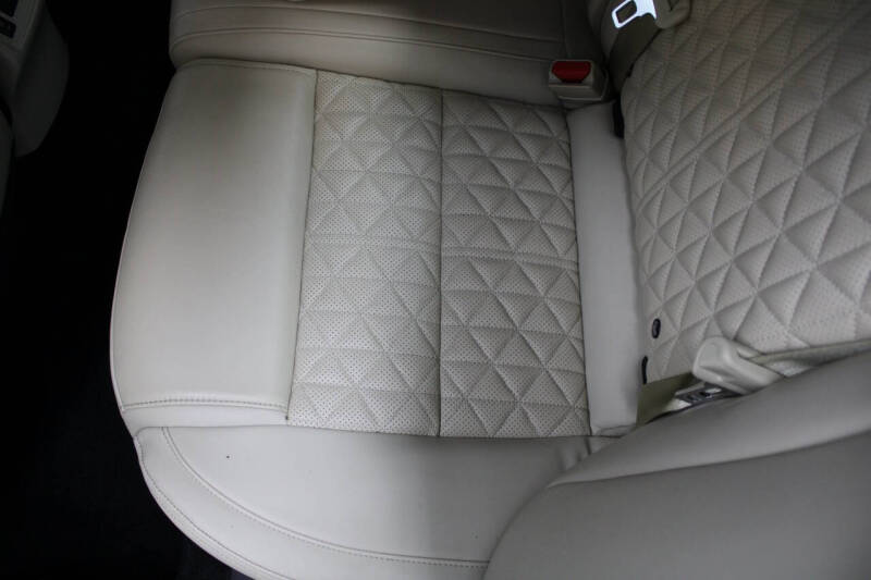 2020 Nissan Maxima Platinum