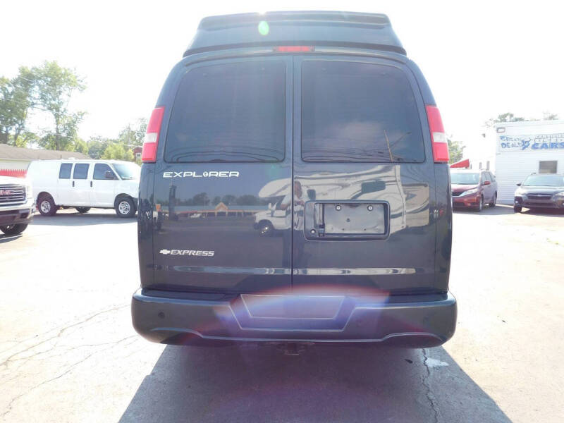 2018 Chevrolet Express 2500