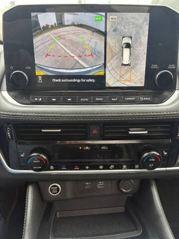 2023 Nissan Rogue SL