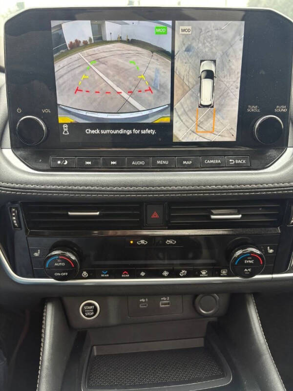 2023 Nissan Rogue SL