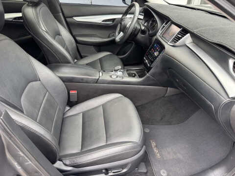 2019 Infiniti QX50 Luxe