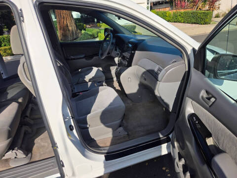 2005 Toyota Sienna