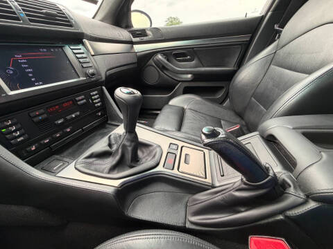 2003 BMW M5