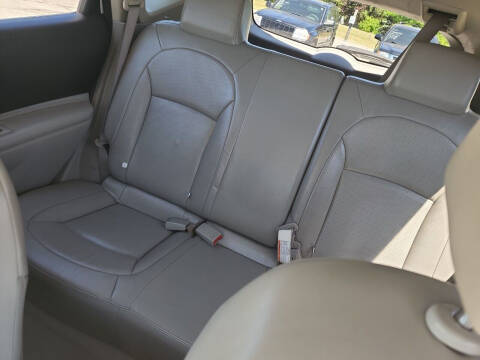 2011 Nissan Rogue SV