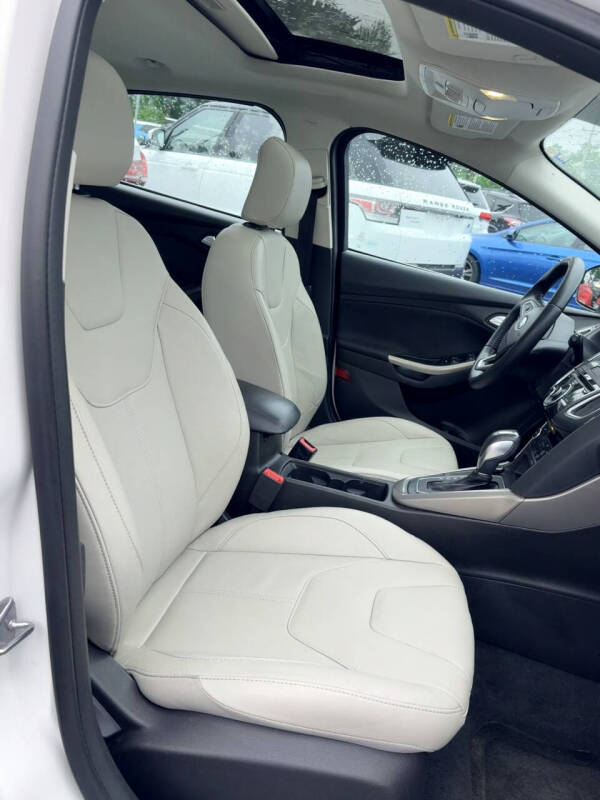 2016 Ford Focus Titanium