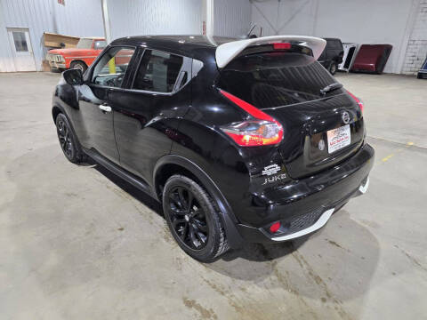 2017 Nissan JUKE SV