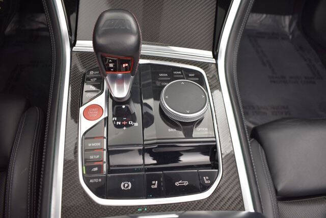 2020 BMW M8