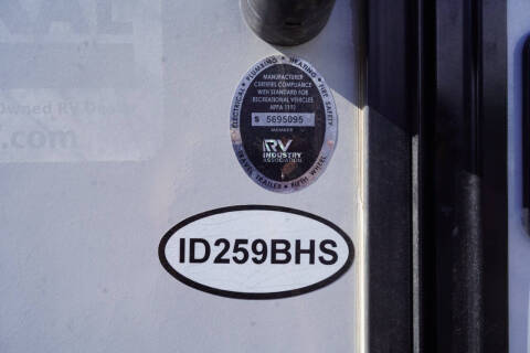 2021 Cruiser RV shadow  Cruiser