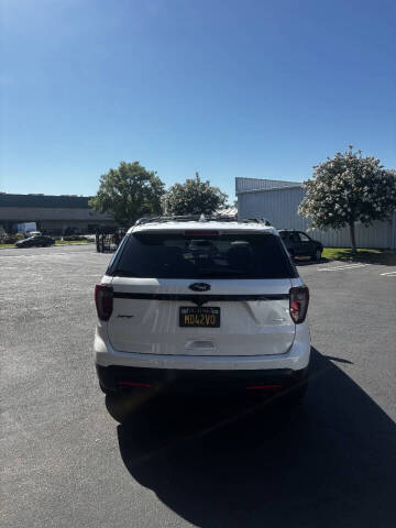 2016 Ford Explorer Sport