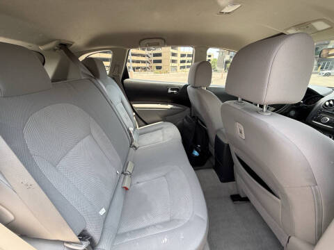 2012 Nissan Rogue S