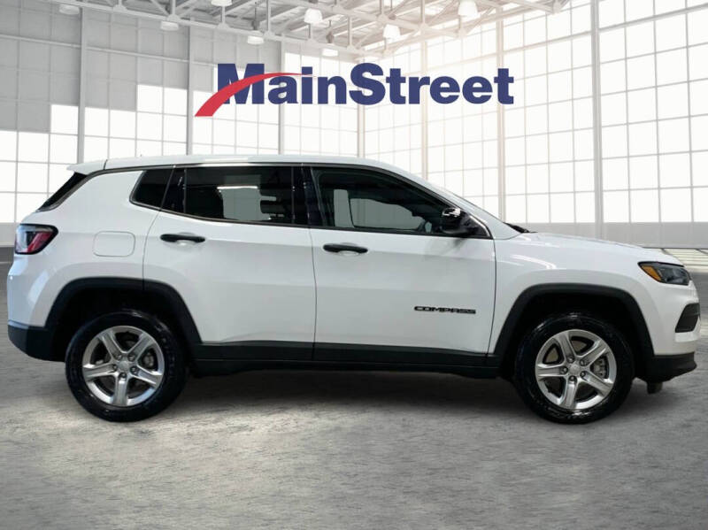 2024 Jeep Compass Sport