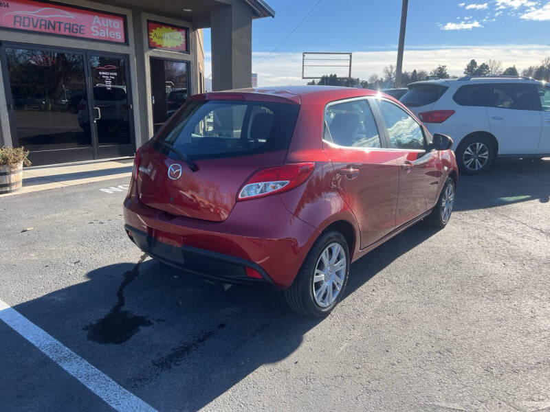 2014 Mazda Mazda2 Sport photo 8