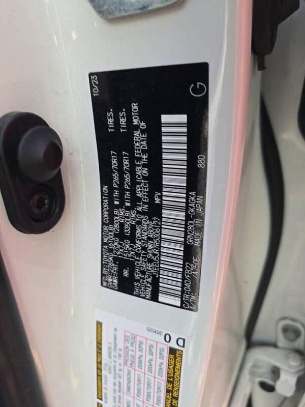 2024 Toyota 4Runner SR5