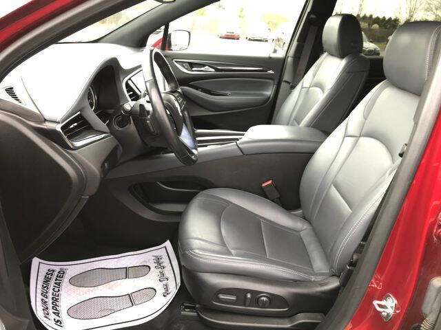 2023 Buick Enclave Essence