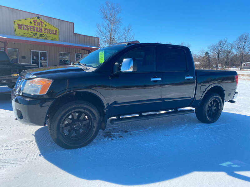 2009 Nissan Titan for sale at TNT Truck Sales in Poplar Bluff MO