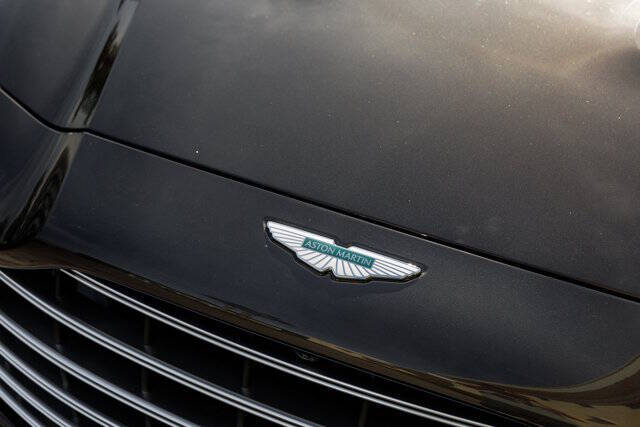 2026 Aston Martin DBX 707