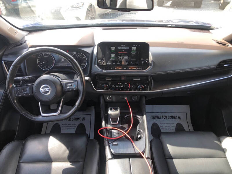 2021 Nissan Rogue SL